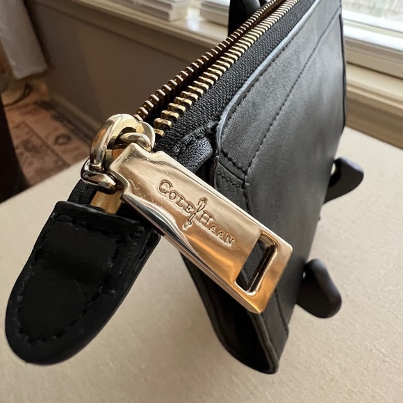 COLE HAAN wallet clutch in black - Picture 2 of 12